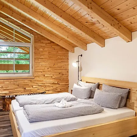 Chalet Rauschn 1-2